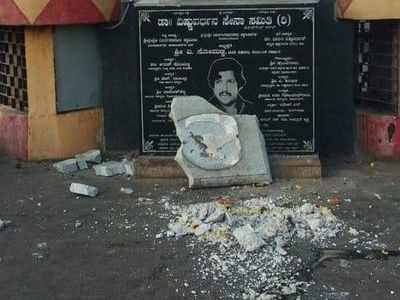 Sandalwood demands action against miscreants who vandalised Dr Vishnuvardhan statue