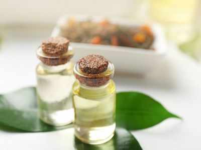 10 essential benefits of Tea Tree Oil and it's everyday uses