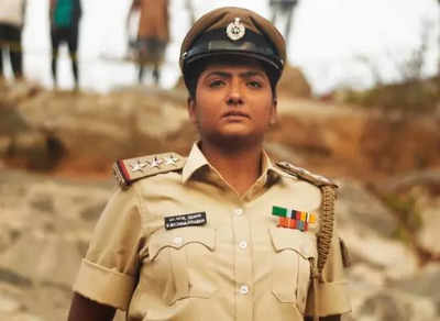 Manasa Joshi gets to the police uniform in Amruth Apartments and she’s thrilled