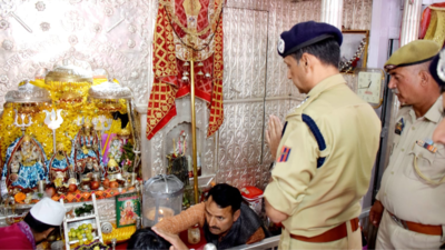 Shri Machail Yatra commences with religious fervor; ADGP Jammu reviews security