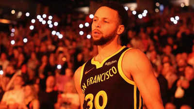 ​Warriors star ​Stephen Curry makes '​booing myself' comments