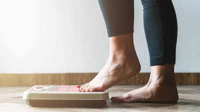 How much weight should one lose in a month?